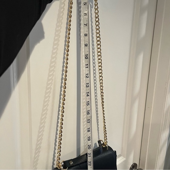 Kate Landry Black Chain Strap Crossbody Bag Tassel Detail Like New - Picture 14 of 15